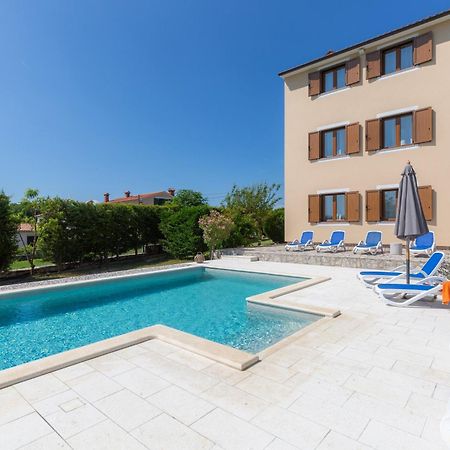 Apartments "Alen" Nedescina Exterior photo